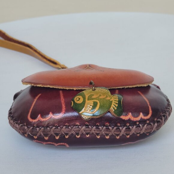 Leather Cat Kitty Face With Fish Charm Handcrafted Wristlet Coin Change Pouch - Picture 14 of 16